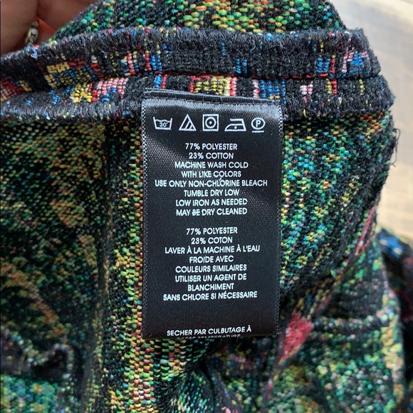 Urban Outfitters Ecote Tapestry Boho Shorts sz 4 - Picture 5 of 7